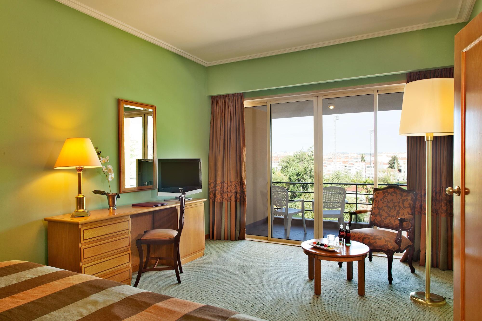 Hotel Dos Templarios Tomar Εξωτερικό φωτογραφία