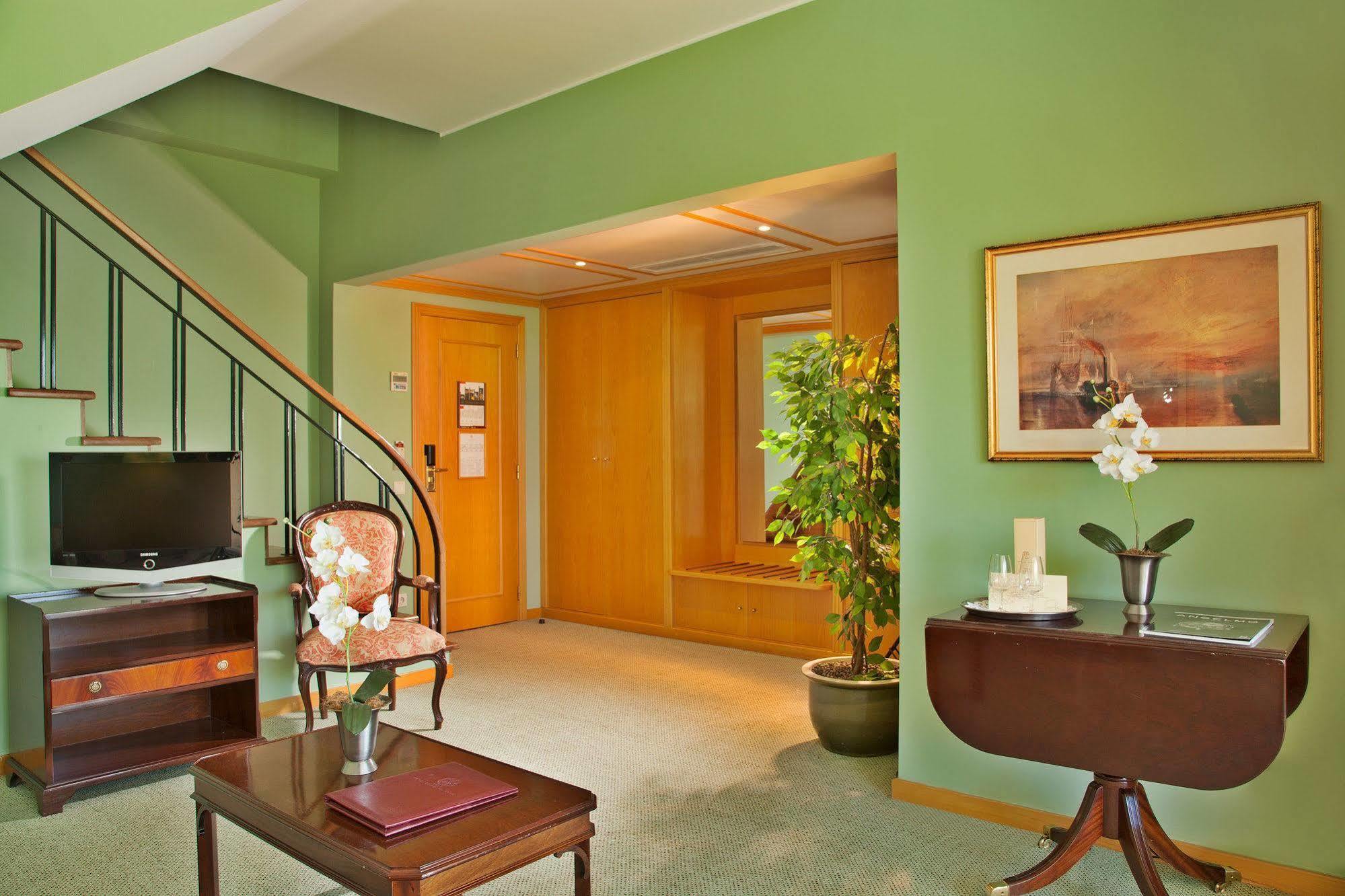 Hotel Dos Templarios Tomar Εξωτερικό φωτογραφία